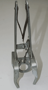 Standard type scissor mole trap